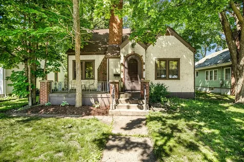 1443 7th Avenue N Saint Cloud MN 56303