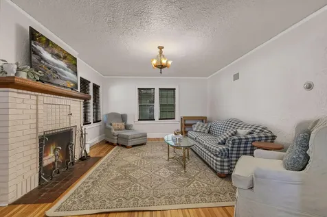 1443 7th Avenue N Saint Cloud MN 56303