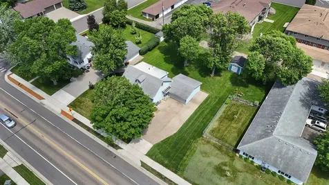 414 Oak Avenue N Maple Lake MN 55358