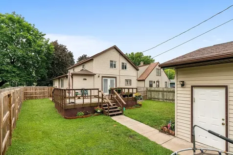 608 S 2nd Street La Crescent MN 55947
