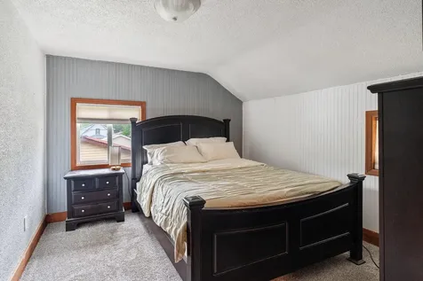 608 S 2nd Street La Crescent MN 55947