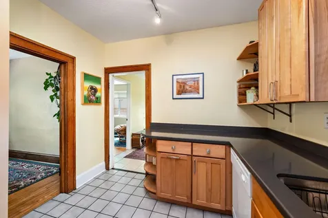 1039 22nd Avenue SE Minneapolis MN 55414