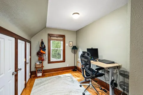 1039 22nd Avenue SE Minneapolis MN 55414