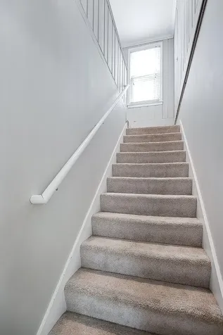 1588 Highland Parkway Saint Paul MN 55116