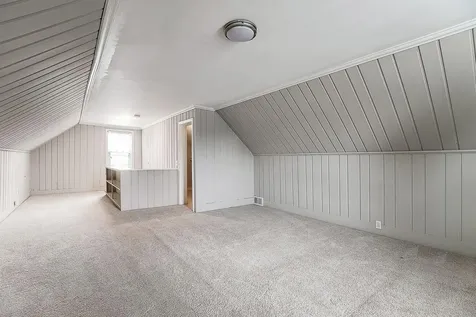 1588 Highland Parkway Saint Paul MN 55116