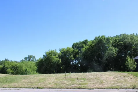 1359 Southfork Drive SE Hutchinson MN 55350