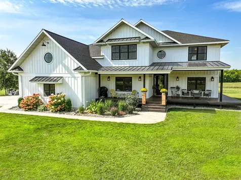 606 Venture Lane NE Alexandria MN 56308