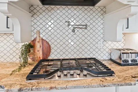 606 Venture Lane NE Alexandria MN 56308
