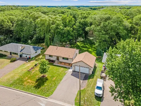 2593 Germain Street N Maplewood MN 55109