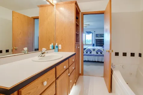 463 42nd Avenue S Moorhead MN 56560