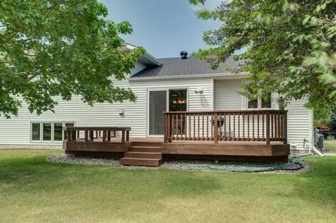 463 42nd Avenue S Moorhead MN 56560