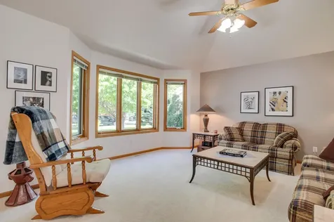 463 42nd Avenue S Moorhead MN 56560