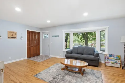 13224 Taylor Place Burnsville MN 55337