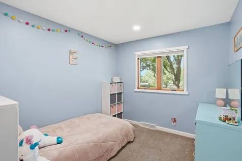 13224 Taylor Place Burnsville MN 55337