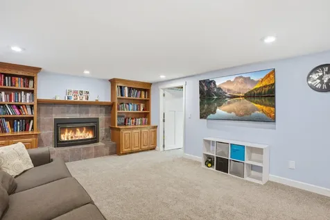 13224 Taylor Place Burnsville MN 55337