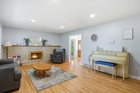 13224 Taylor Place Burnsville MN 55337