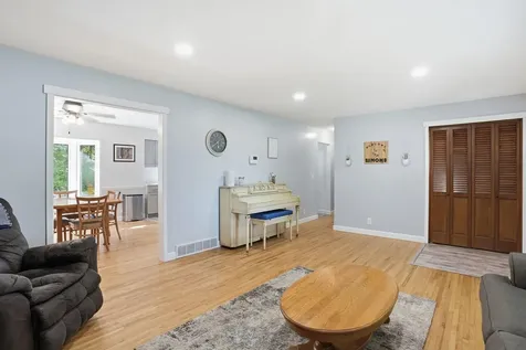 13224 Taylor Place Burnsville MN 55337