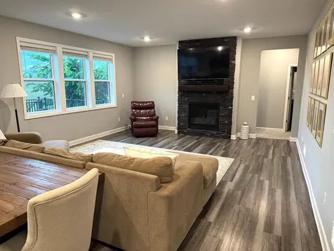 1562 Edgebrook Lane Carver MN 55315