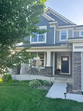 1562 Edgebrook Lane Carver MN 55315