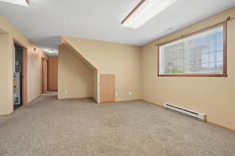 1719 Huntington Court West Fargo ND 58078