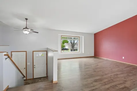 1719 Huntington Court West Fargo ND 58078