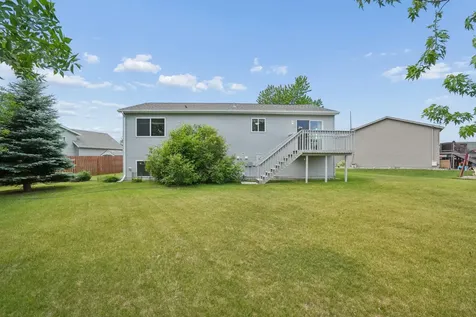 1719 Huntington Court West Fargo ND 58078