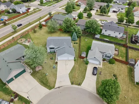 1719 Huntington Court West Fargo ND 58078