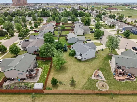 1719 Huntington Court West Fargo ND 58078