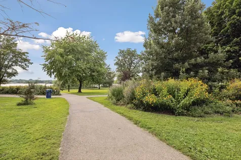 5544 32nd Avenue S Minneapolis MN 55417