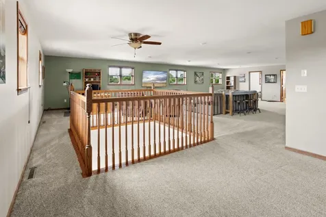 606 3 Street E Horace ND 58047