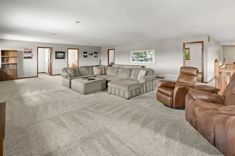 606 3 Street E Horace ND 58047