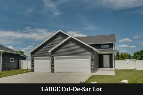 4514 13th Street S Moorhead MN 56560