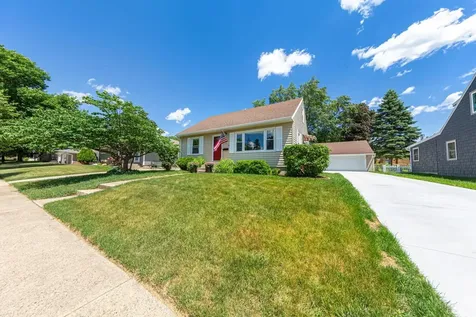 1512 10th Avenue NE Rochester MN 55906