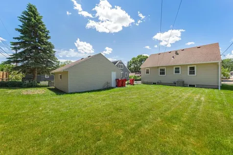1512 10th Avenue NE Rochester MN 55906