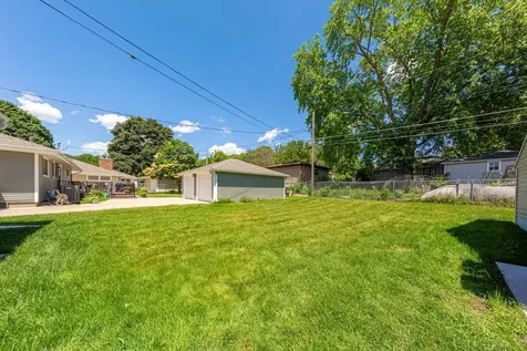 1512 10th Avenue NE Rochester MN 55906