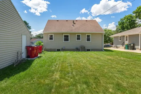1512 10th Avenue NE Rochester MN 55906