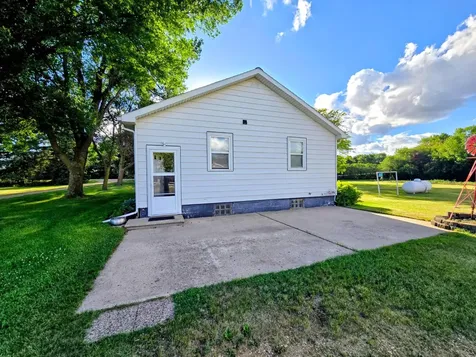 1760 110th Avenue Pipestone MN 56164