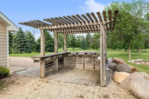 3700 11th Place NE Austin MN 55912
