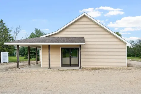 3700 11th Place NE Austin MN 55912