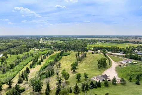 3700 11th Place NE Austin MN 55912