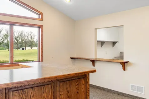 3700 11th Place NE Austin MN 55912