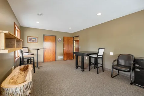3700 11th Place NE Austin MN 55912