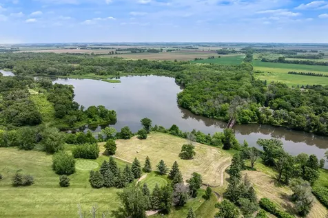 3700 11th Place NE Austin MN 55912