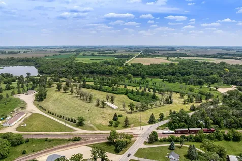 3700 11th Place NE Austin MN 55912