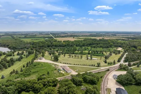 3700 11th Place NE Austin MN 55912
