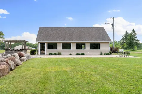 3700 11th Place NE Austin MN 55912