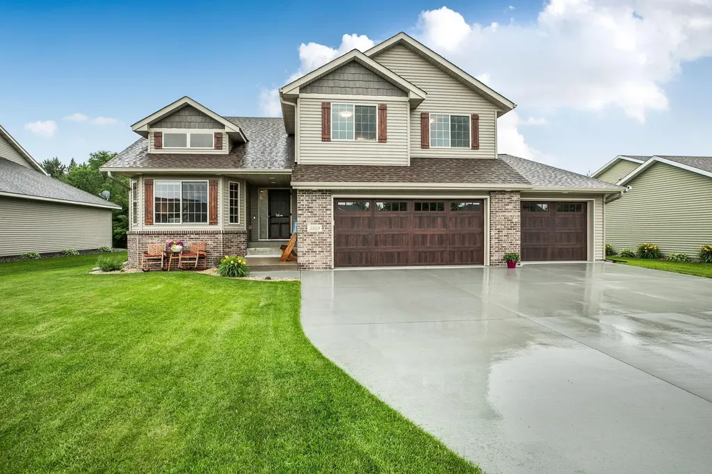 3309 12th Avenue N Sartell MN 56377