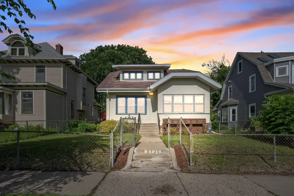 3736 Park Avenue Minneapolis MN 55407