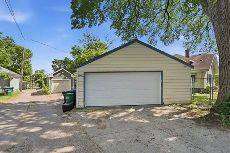 3736 Park Avenue Minneapolis MN 55407