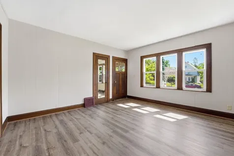 3736 Park Avenue Minneapolis MN 55407